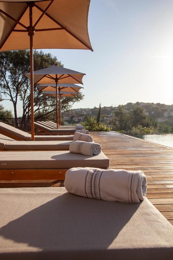 Hotel Restaurant Villa Josephine LʼÎle-Rousse Dış mekan fotoğraf