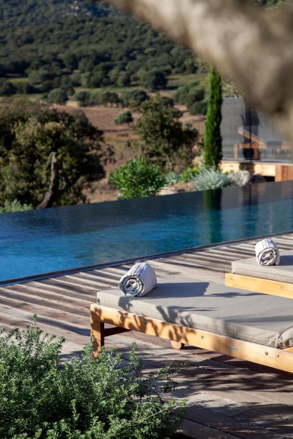 Hotel Restaurant Villa Josephine LʼÎle-Rousse Dış mekan fotoğraf